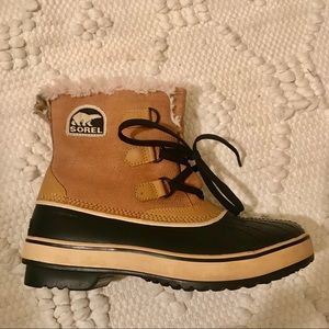 Sorel waterproof winter boots